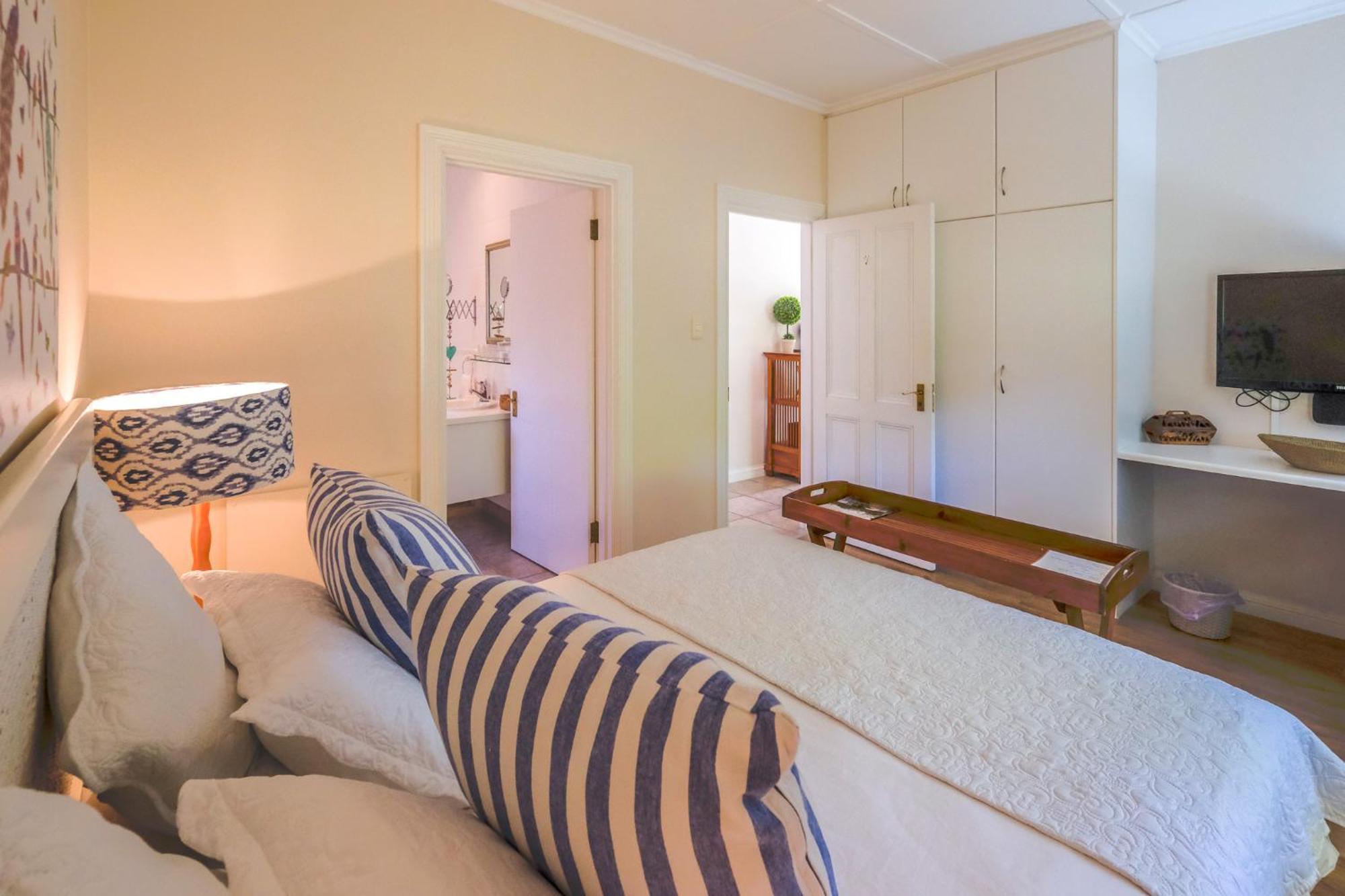 Oude Berg Guesthouse - 10 Caledon Street ジョージ 部屋 写真