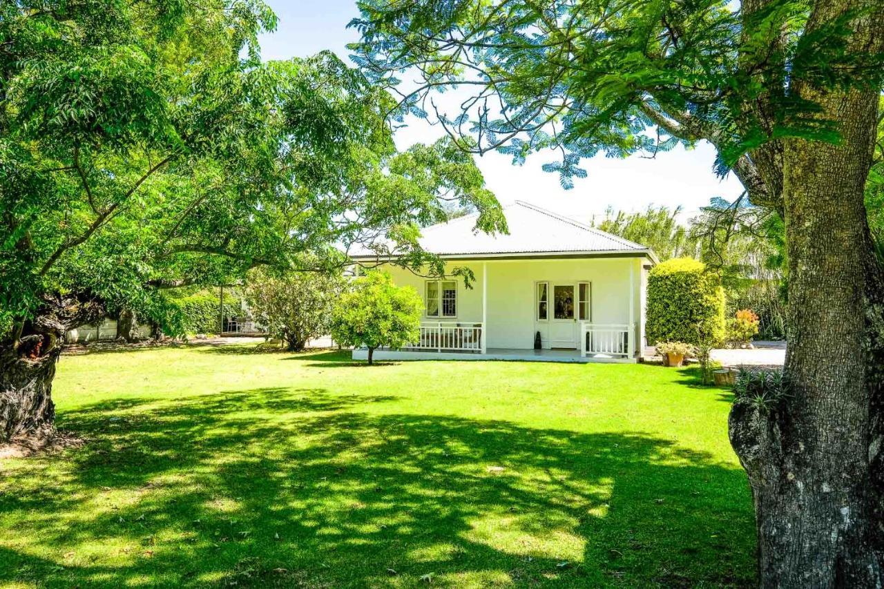 Oude Berg Guesthouse - 10 Caledon Street ジョージ エクステリア 写真